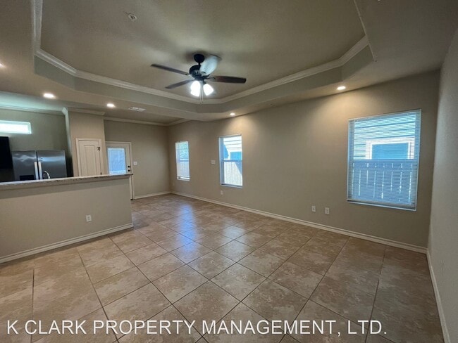 Building Photo - 3 br, 2.5 bath House - 6522 MARCEL WAY #101