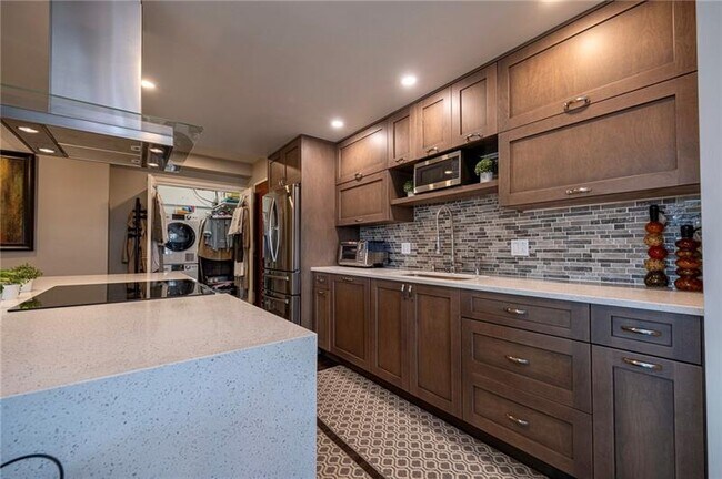 Foto del edificio - 320 Fort Duquesne Blvd