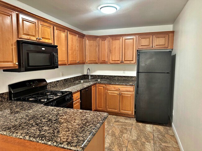 Building Photo - 4654 33rd St