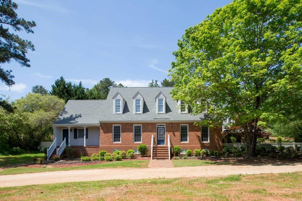 Primary Photo - 2633 Brittany Ct SE