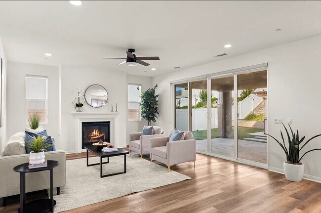 Foto del edificio - 32448 Toyon Rd