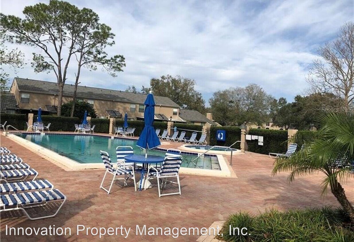 Building Photo - 2 br, 3 bath House - 605 Casa Park Cir, #H