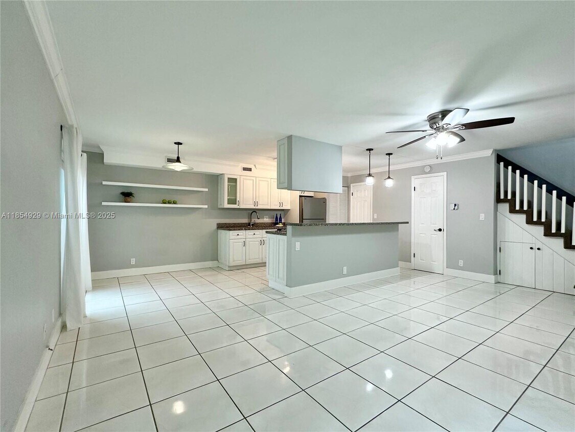 Foto principal - 15820 SW 90th Ct