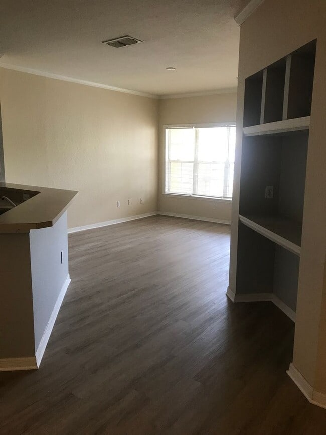 Photo - 3751CR#2333(100) Apartment