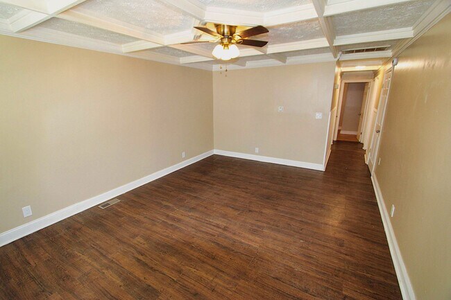 Foto del edificio - Charming 3 Bed 1 Bath Ranch