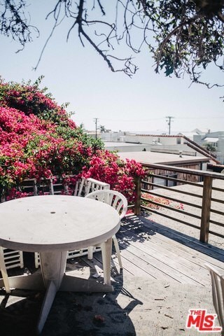 Foto del edificio - 21361 Pacific Coast Hwy