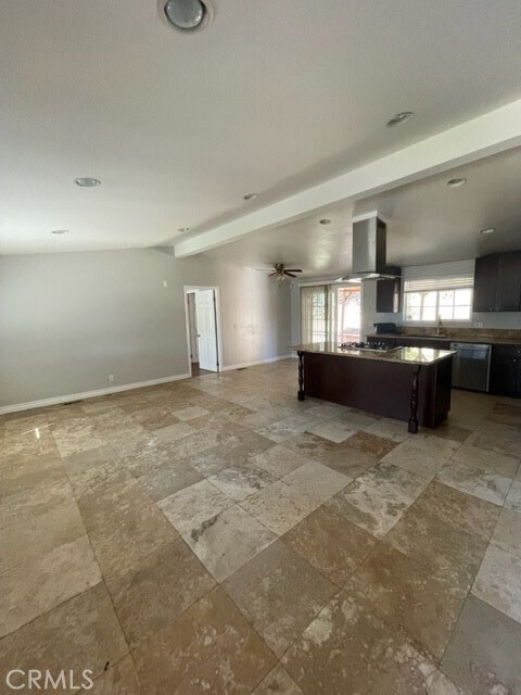 Foto del edificio - 5640 Greenbriar Dr