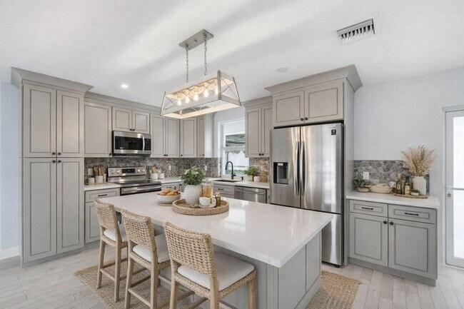 Foto del edificio - 2120 NE 62nd Ct