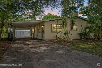 Building Photo - 504 Cornell Ave