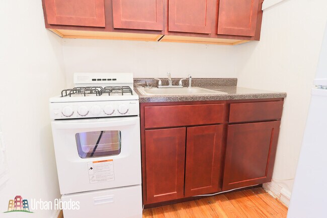 Foto del edificio - 711 W Belmont