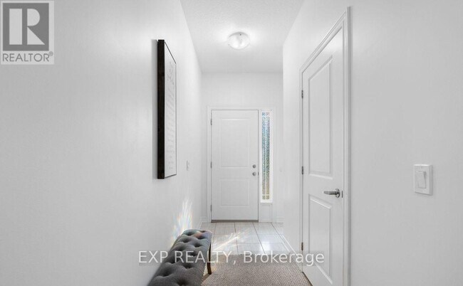 Photo du bâtiment - 77 Diana Ave