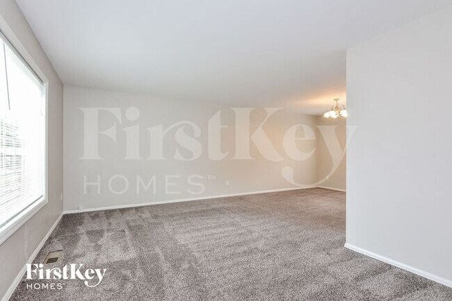 Building Photo - 12636 Flower Crest Ct