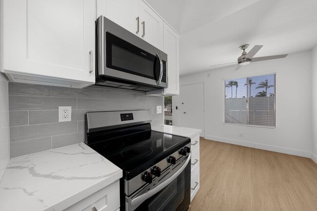 Interior Photo - University Crest Apartments | Hillcrest/Mission Hills – Modern Living