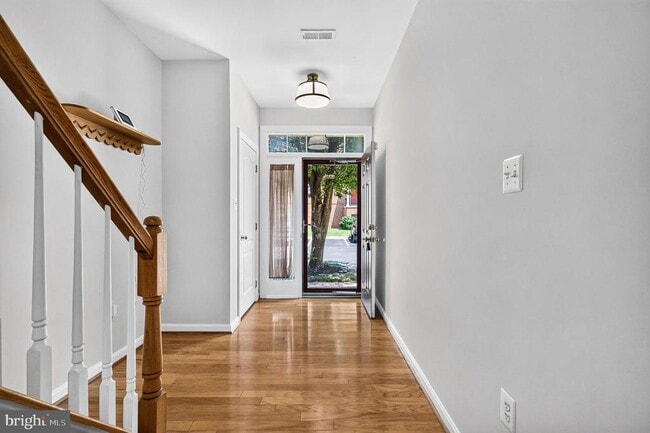 Building Photo - 967 Herons Run Ln
