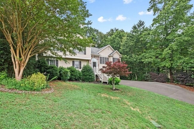 Building Photo - 122 Brookhaven Ln