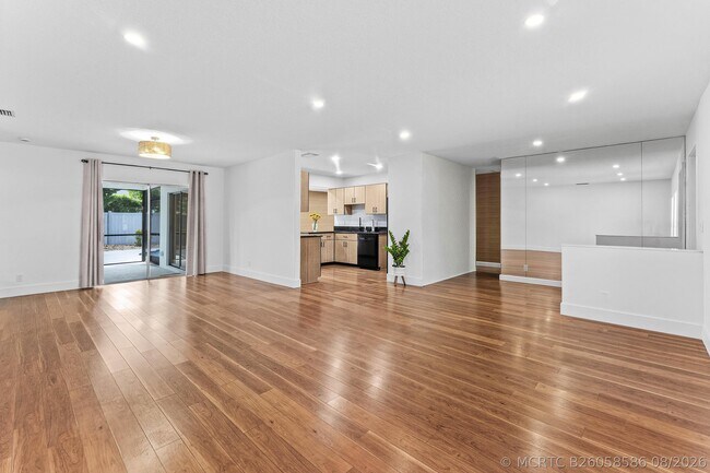 Foto del edificio - 4238 Magnolia St