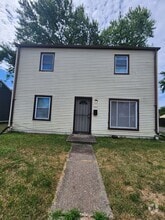 Building Photo - 12221 Sobieski Ave