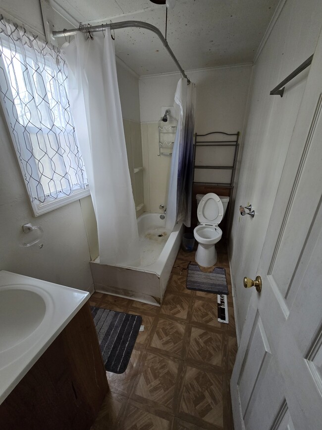 Building Photo - 2814 10th St