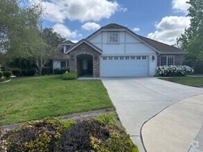 Building Photo - 587 Windmill Ct