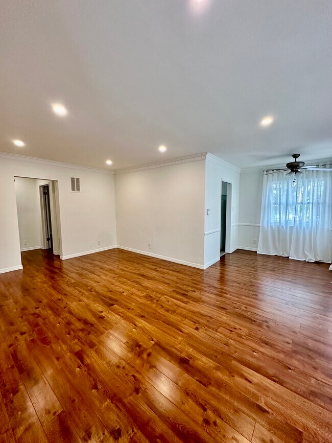 1643 N Formosa Ave Apartments in Los Angeles, CA