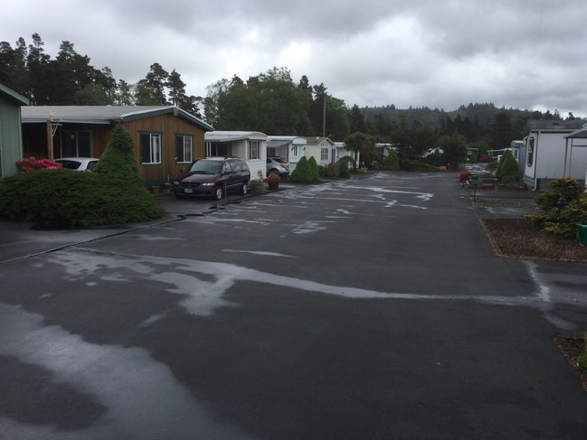 Foto del edificio - B & E Wayside RV-Mobile Home Park