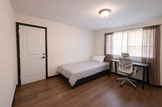 Photo - Aberdeen I Apartment