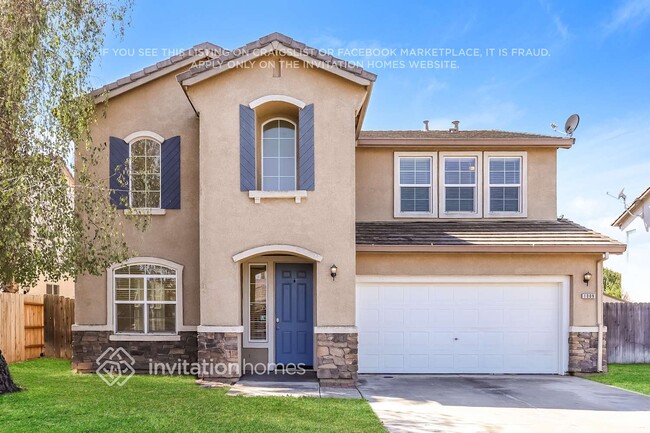 Building Photo - 1009 Foxfire Dr