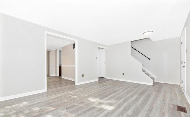 Building Photo - 1587 Carey Pl