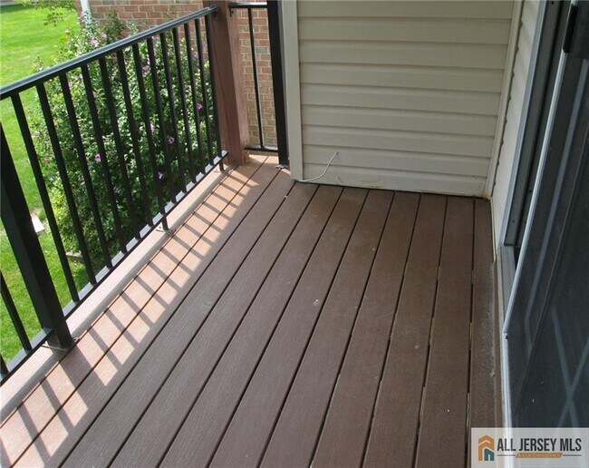 Foto del edificio - 1218 Plymouth Rd