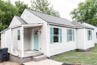 Building Photo - 614 Hillview Rd