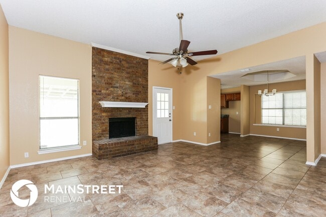 Foto del edificio - 1632 Hunting Green Dr