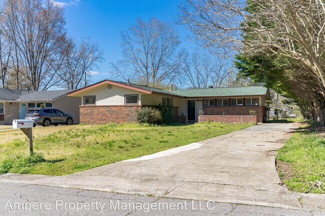 Building Photo - 3 br, 1 bath House - 132 Woodside Dr