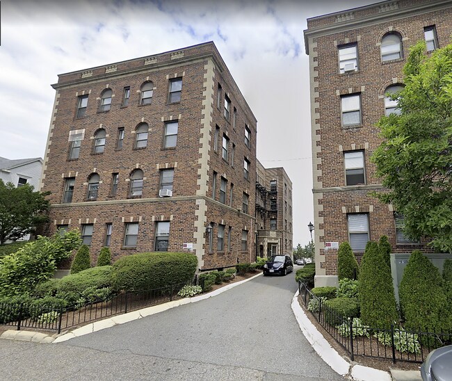 Building Photo - 431 Broadway