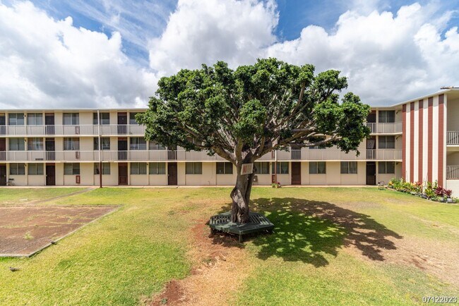 Building Photo - 2br/1ba Condo/Apt in Kalihi at Bishop Gardens