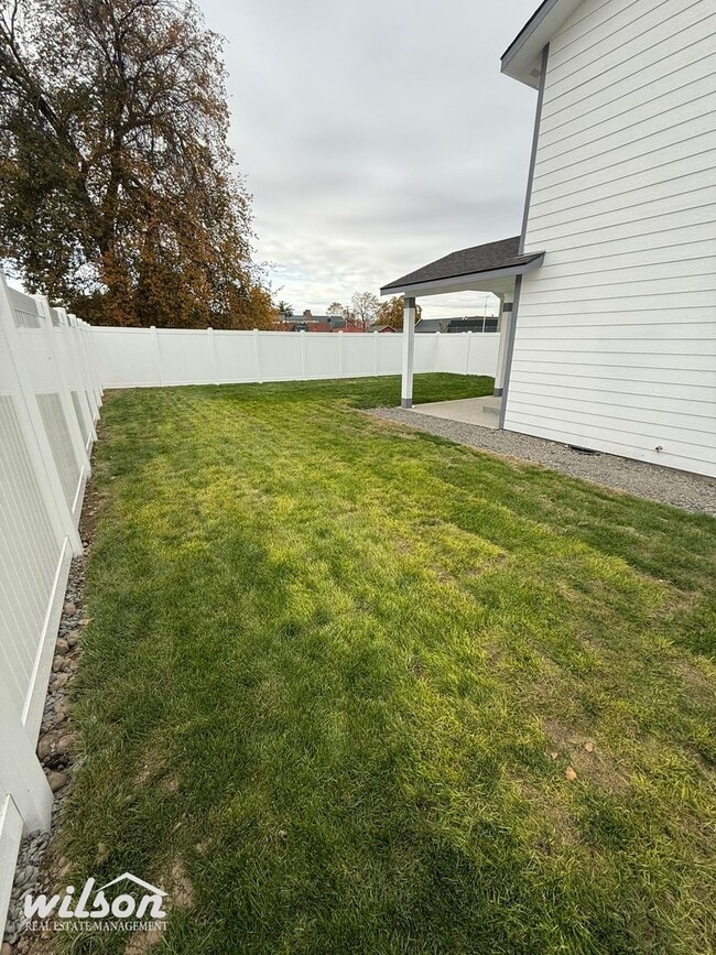 2018 S 62nd Ave. Unit A, Yakima, WA 98903 Room for Rent in Yakima, WA