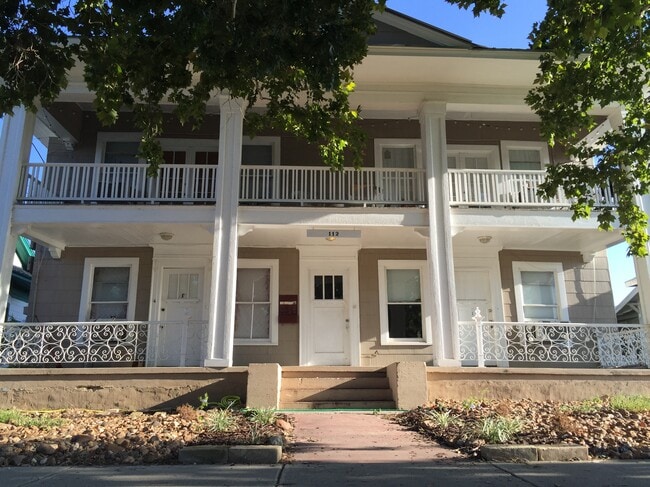Building Photo - 112 E Courtland Pl