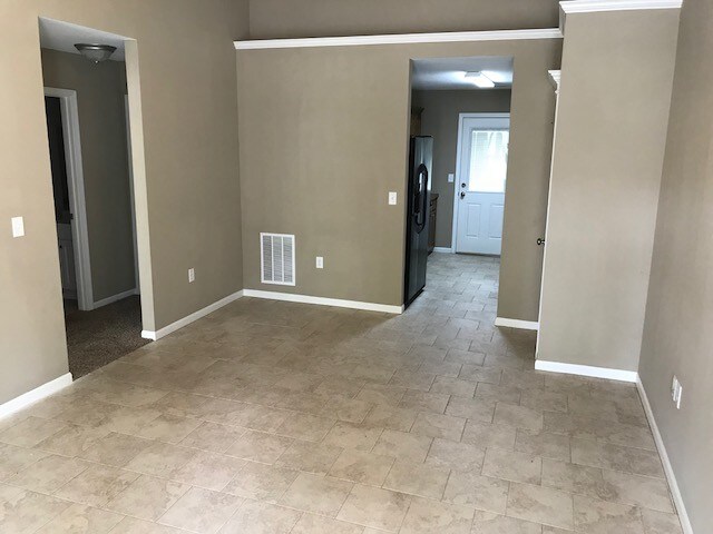 Foto del edificio - 711 E Culton St