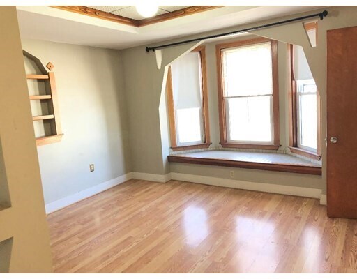 Building Photo - 38 Eustis St