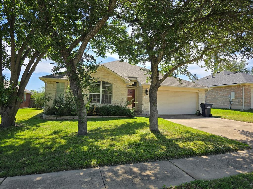 Primary Photo - 1103 Ridgewood Dr
