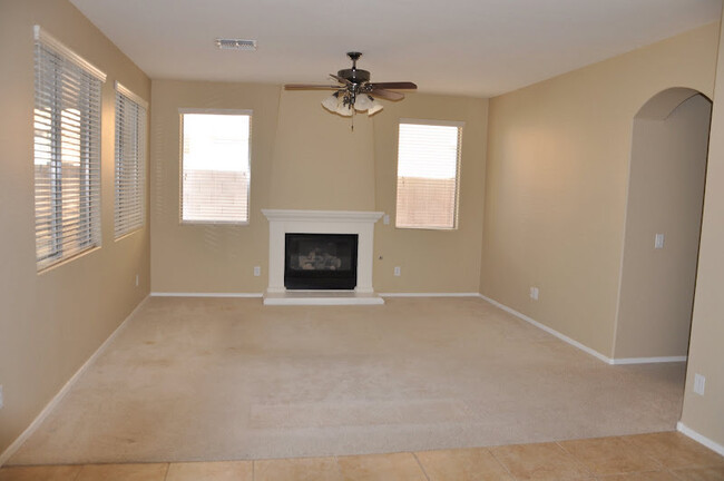 Foto del edificio - Gorgeous South Gilbert Home for Rent!