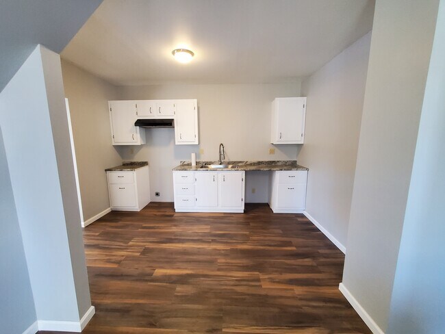 Cocina - 816 W Gambier St