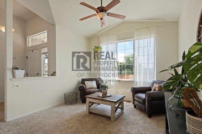 Foto del edificio - 7235 Andover St