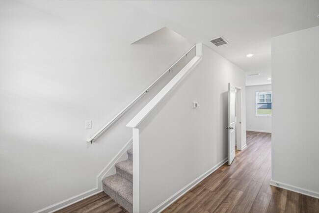 Foto del edificio - Fantastic 3bd/2.5ba home! Coming soon!