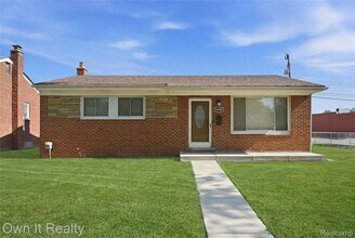 Building Photo - 24985 Mabray Ave