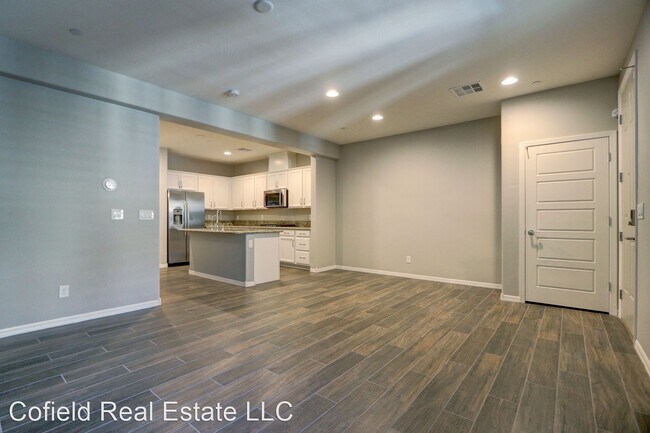 Foto del edificio - 3 br, 3 bath House - 93 Alamere Falls Dr.