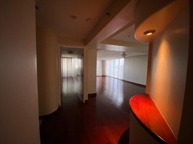 Foto del edificio - 425 SOUTH St