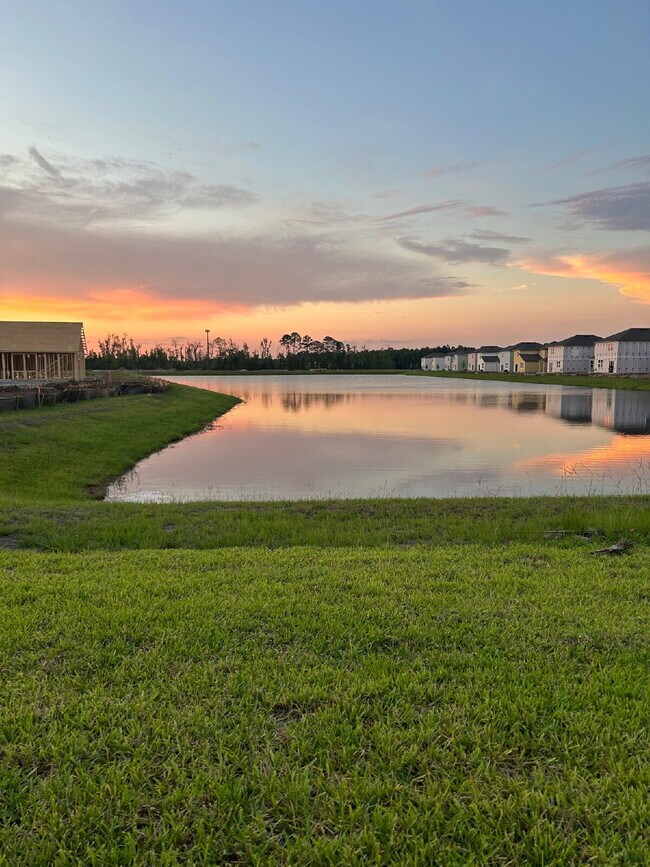 Foto del edificio - For Rent | Like-New 3 Bedroom, 2 Bath Home...