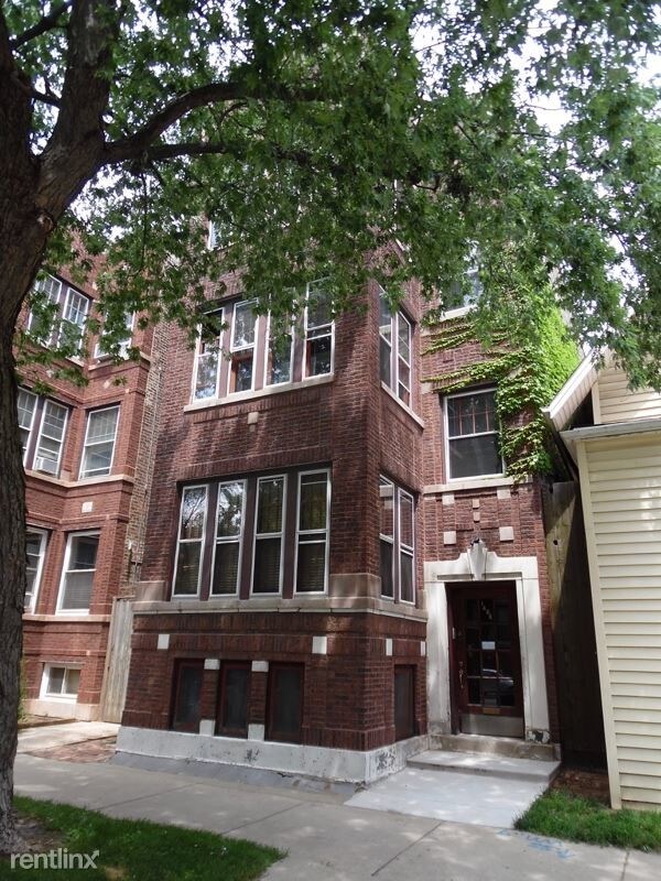 Primary Photo - 1464 W Winnemac Ave