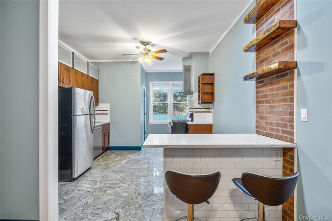 Foto del edificio - 60-21 54th St