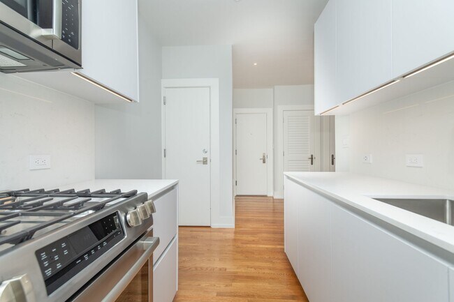 Building Photo - 1bed in Cambridge available now